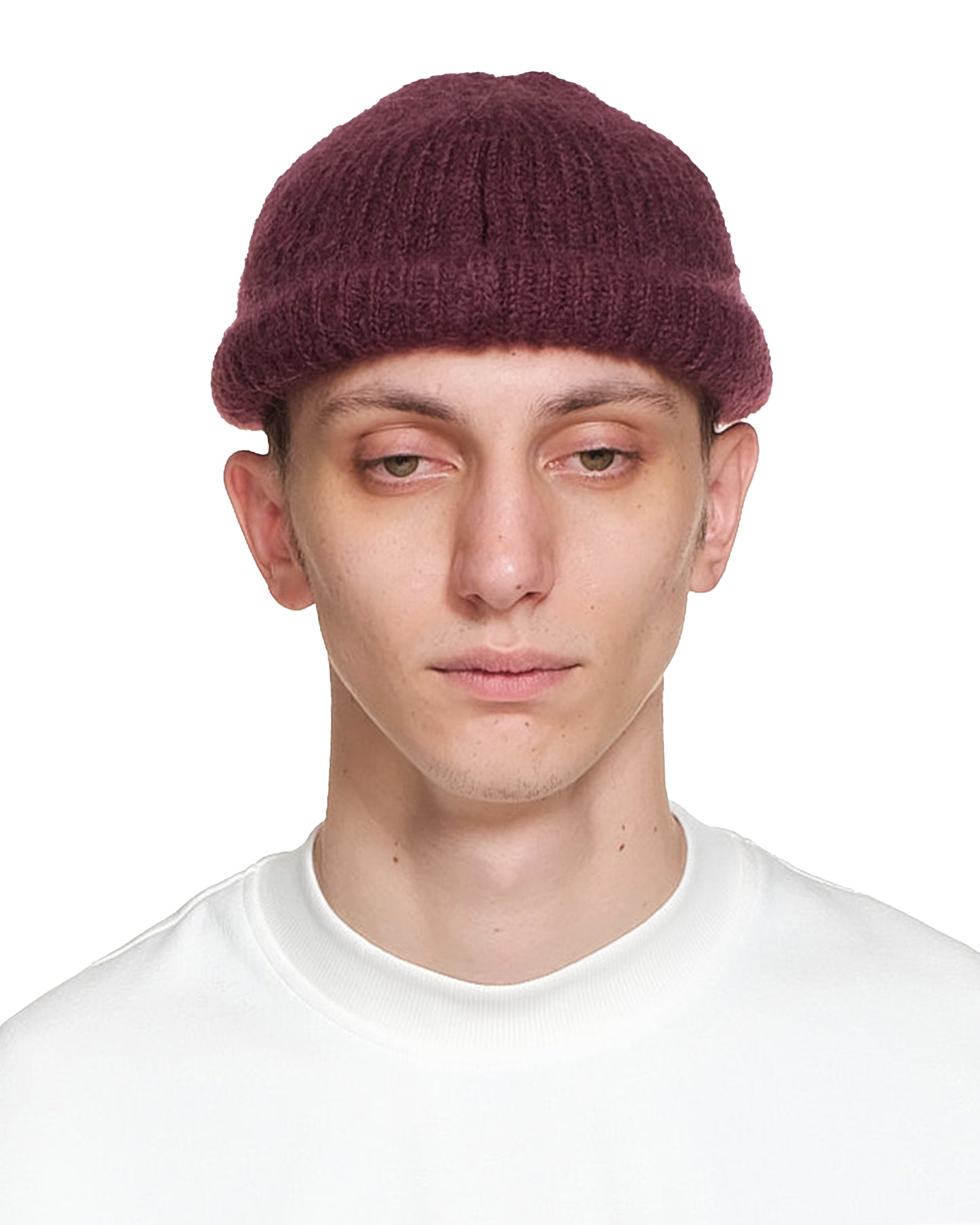 SNUG BEANIE