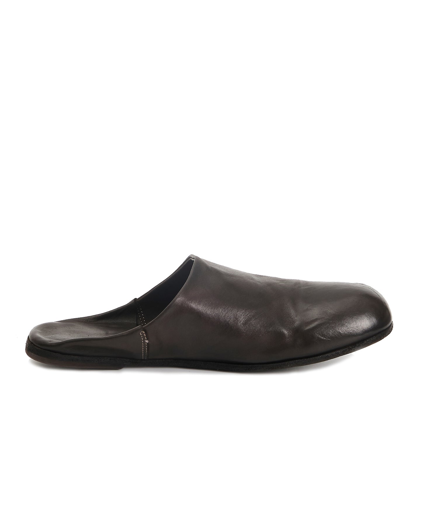 ROOM SHOES