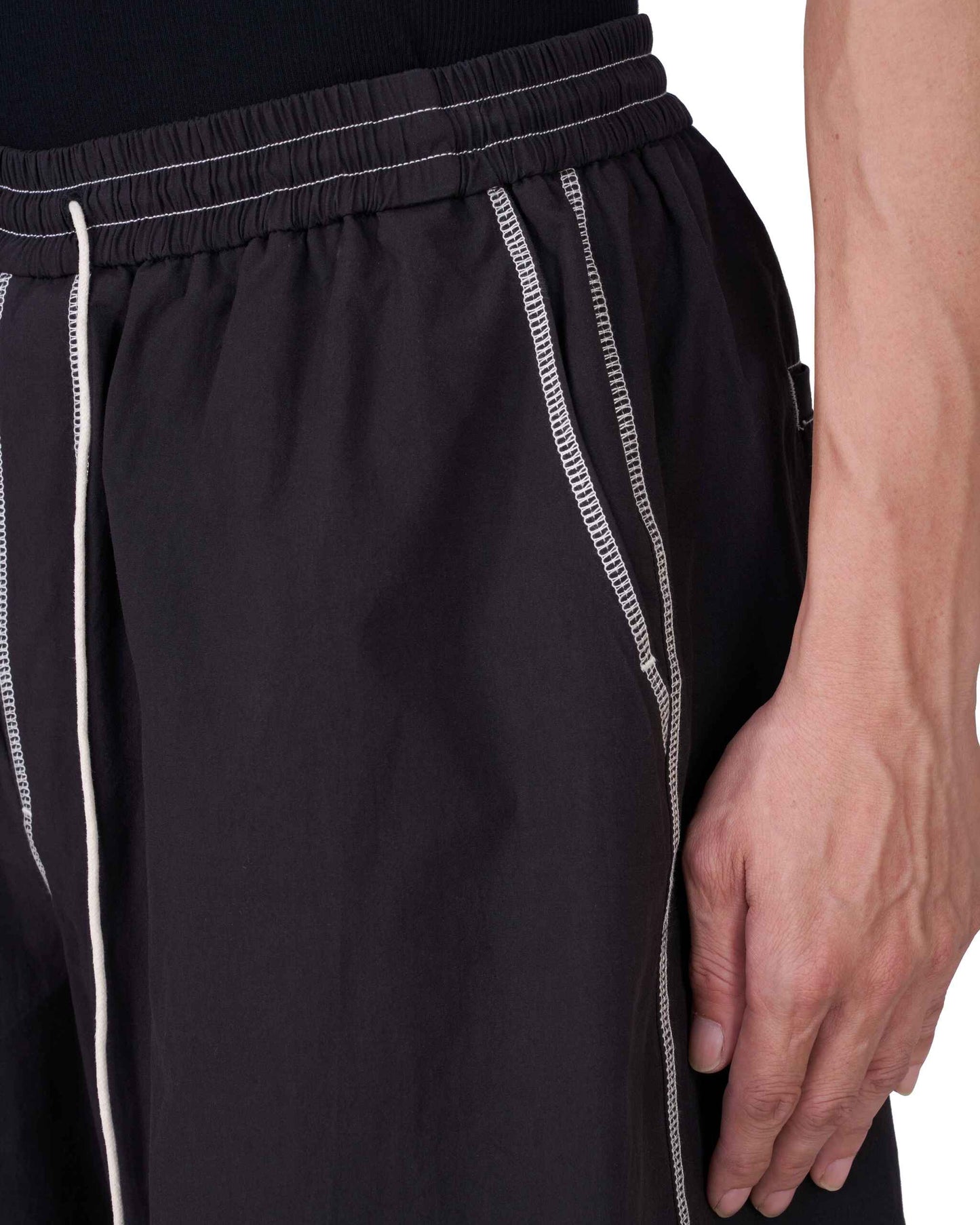 YASTA RELAXED SHORTS