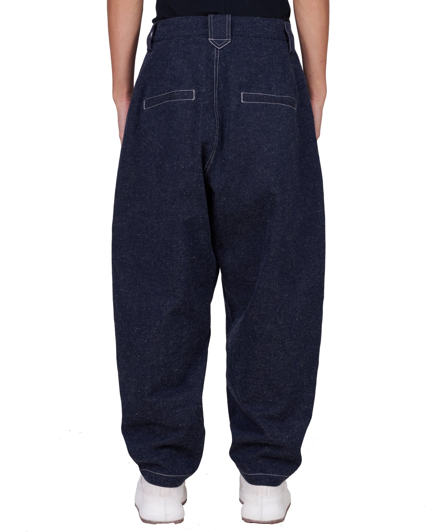 PLEATED GLIDE PANTS