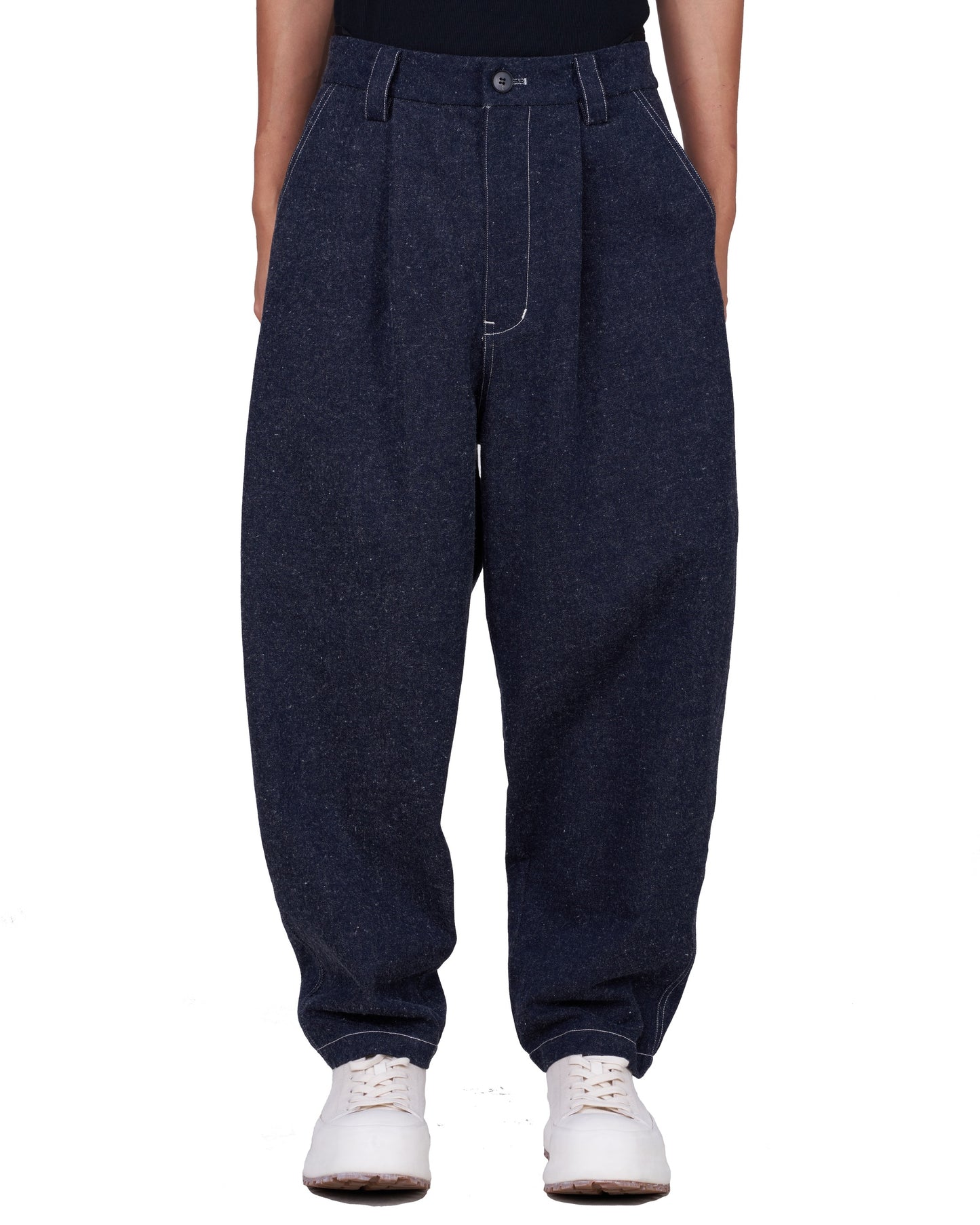 PLEATED GLIDE PANTS
