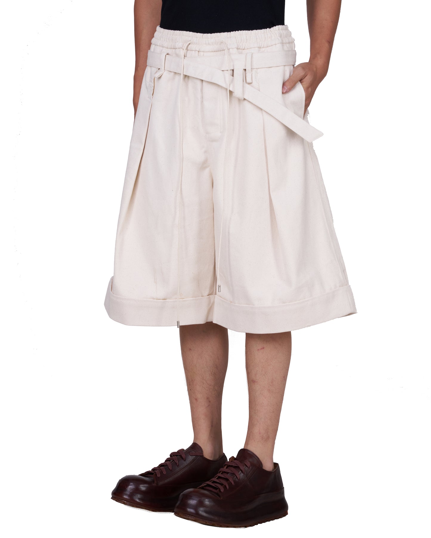 TABIH SHORTS