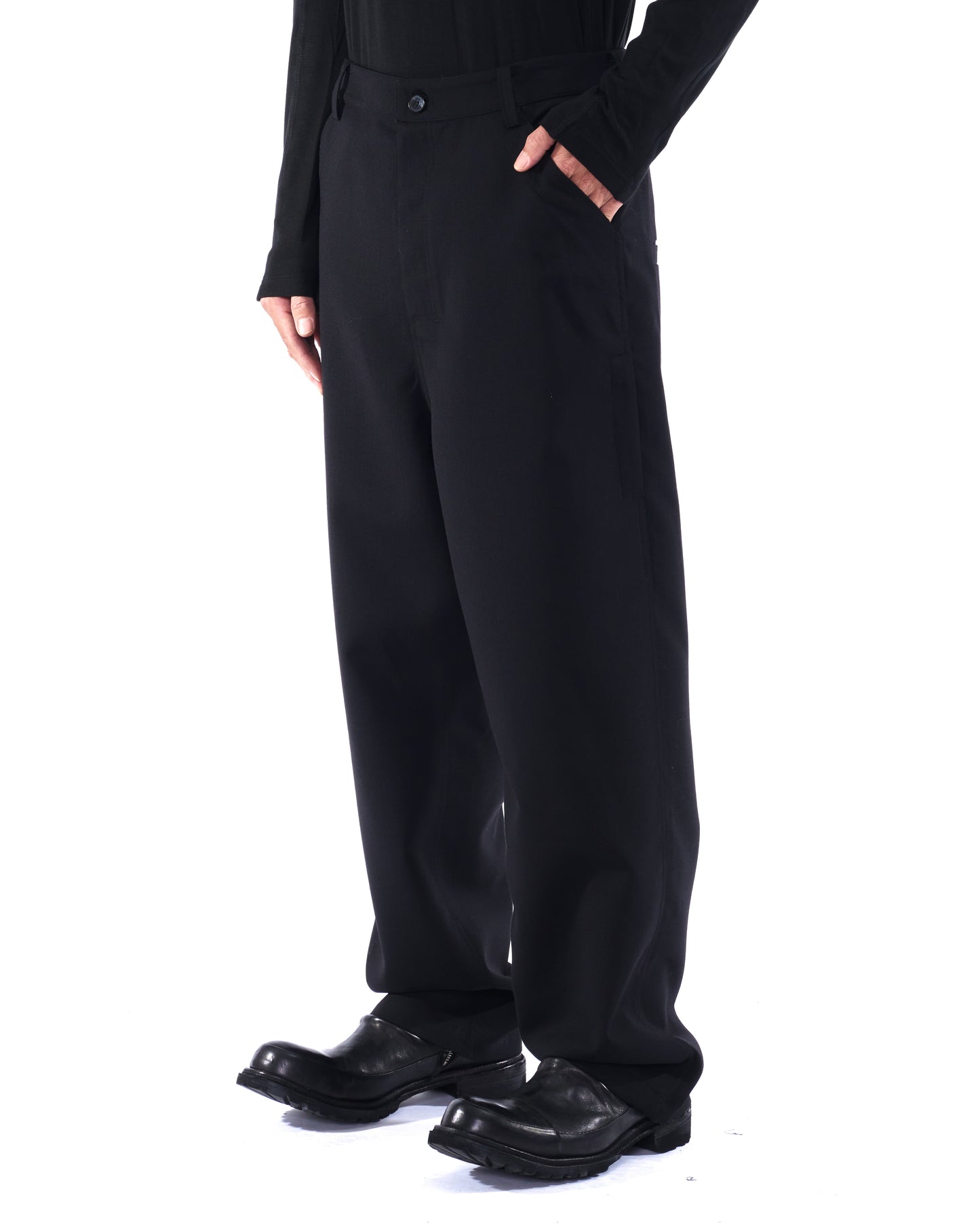 FORM PANTS