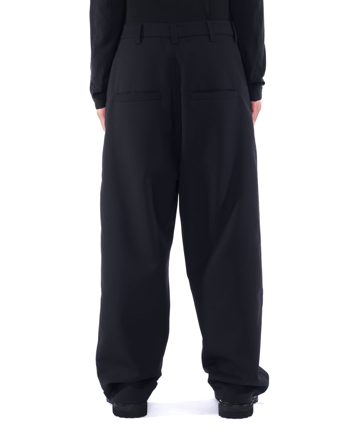 FORM PANTS