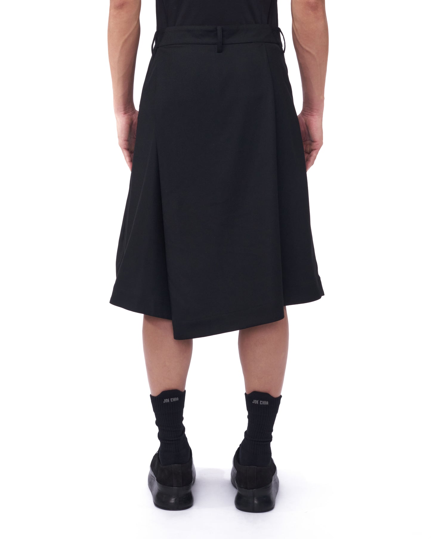 SLITFOLD SHORTS