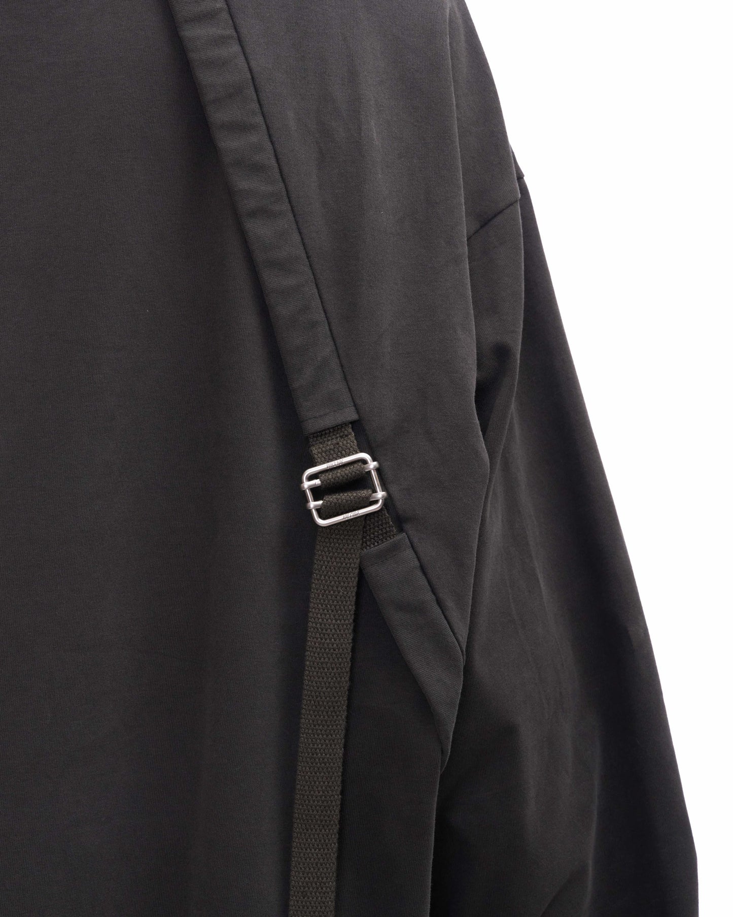 STRAPPED LONG SLEEVE T-SHIRT
