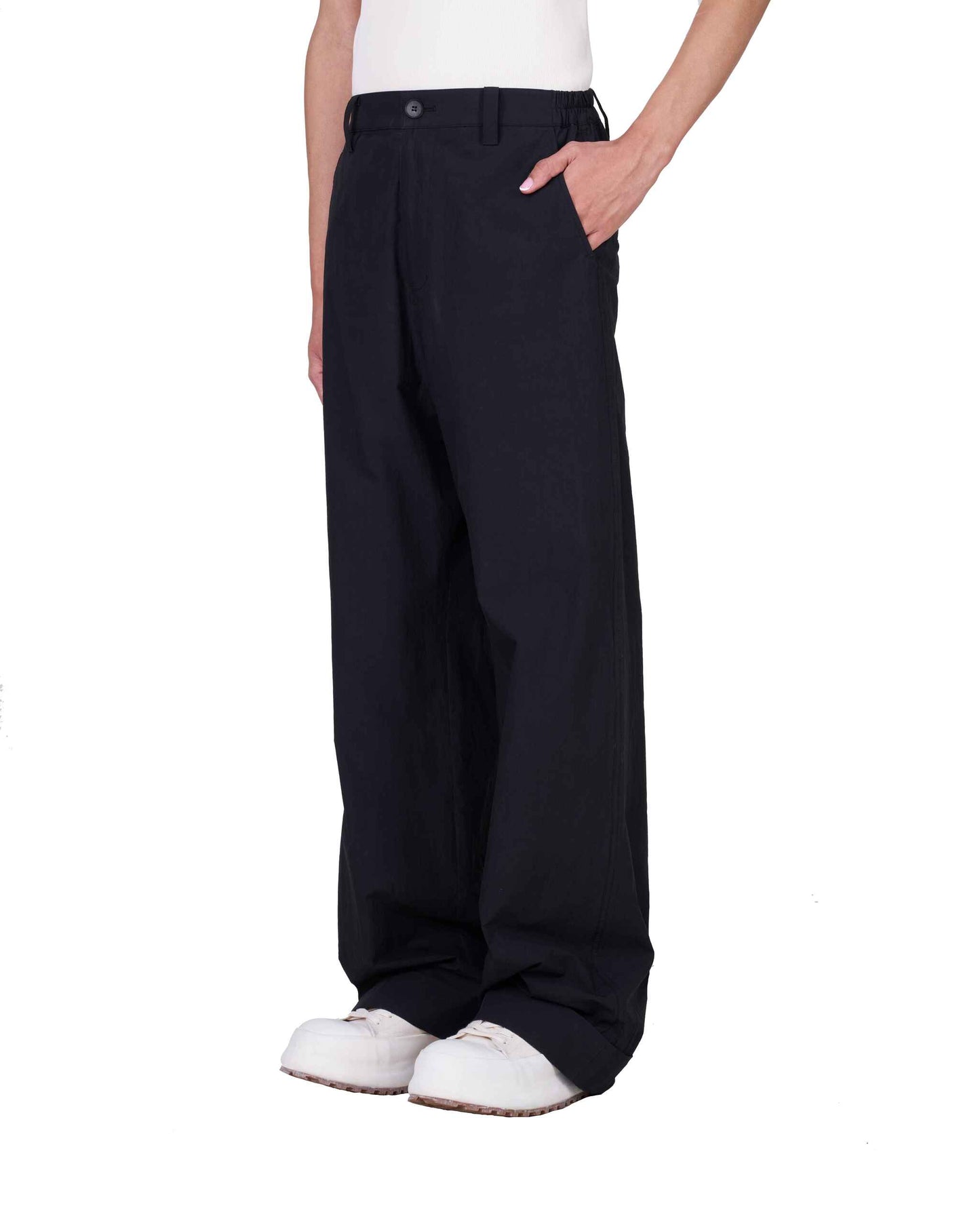 DOOKU STRAIGHT CUT PANTS