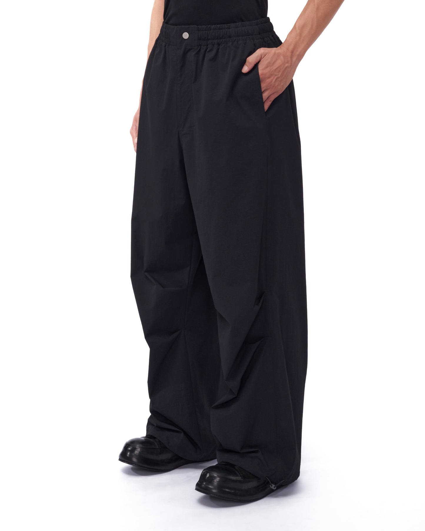 KNEEFORM PANTS