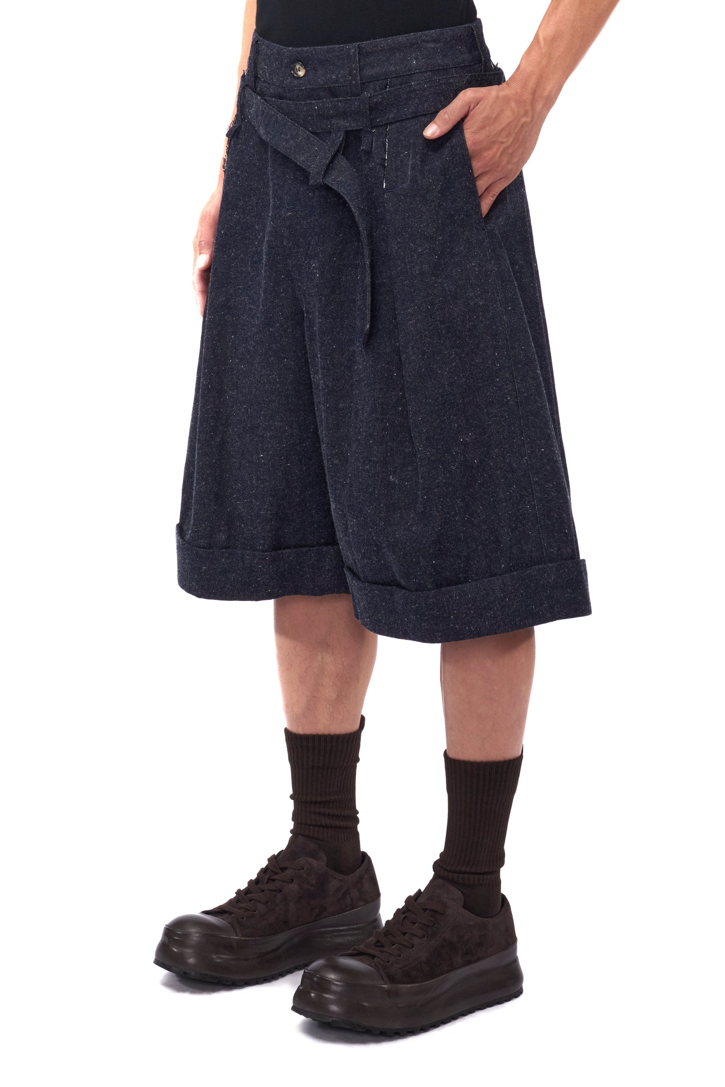 TABIH SHORTS