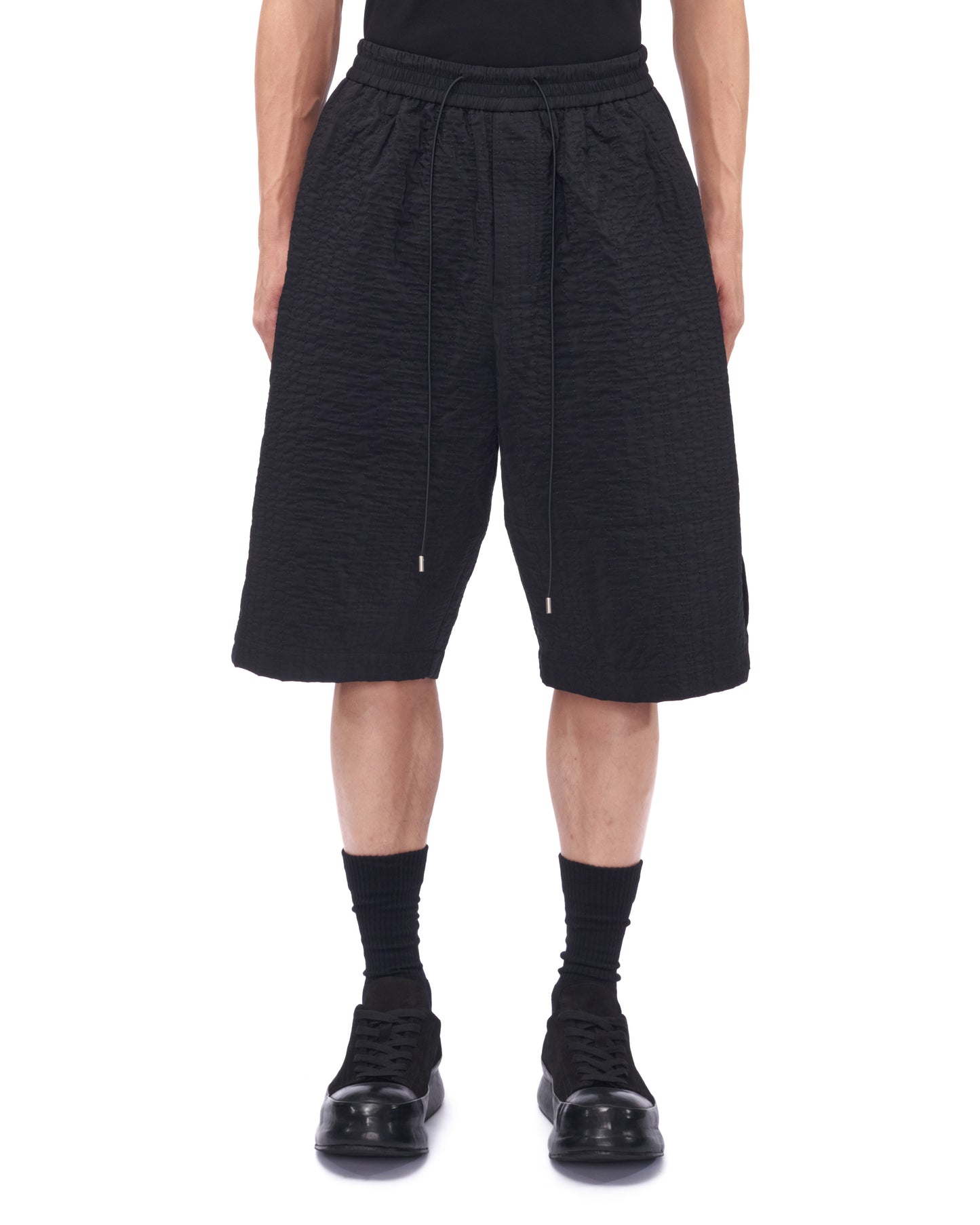 HAUNT SHORTS
