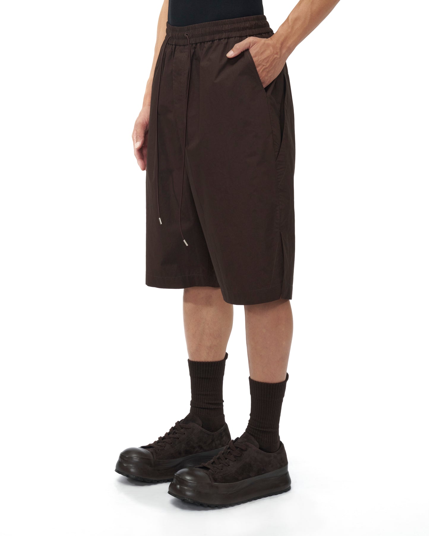 HAUNT SHORTS