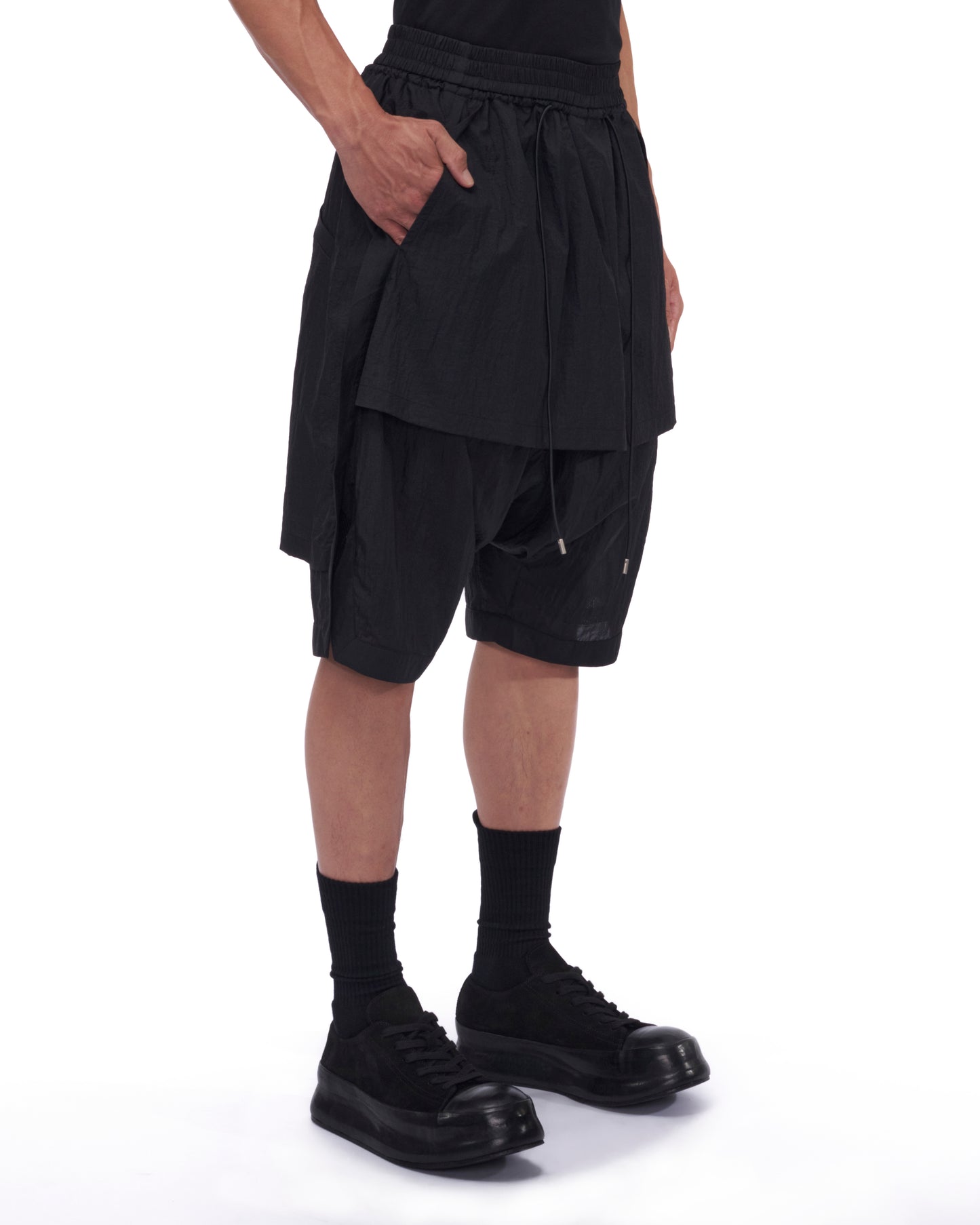 STRATA SHORTS