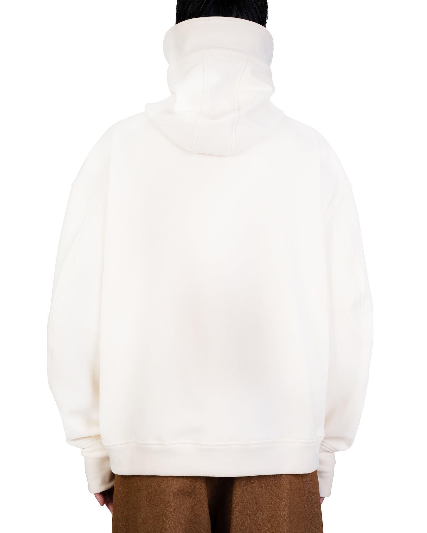 WIDE BRIM HOOD SWEATER