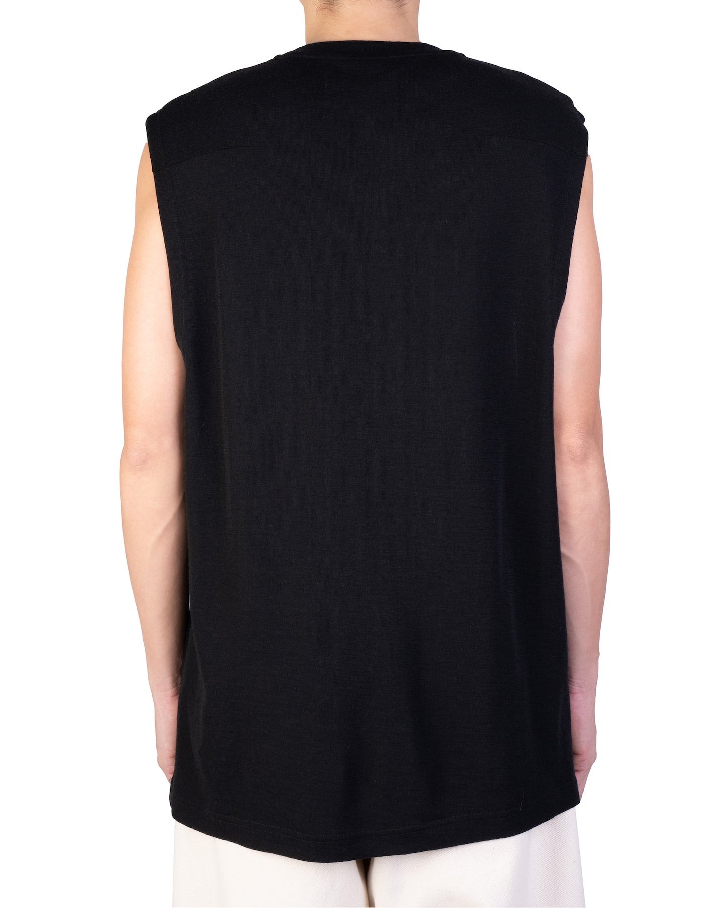 BOXY SLEEVELESS T-SHIRT