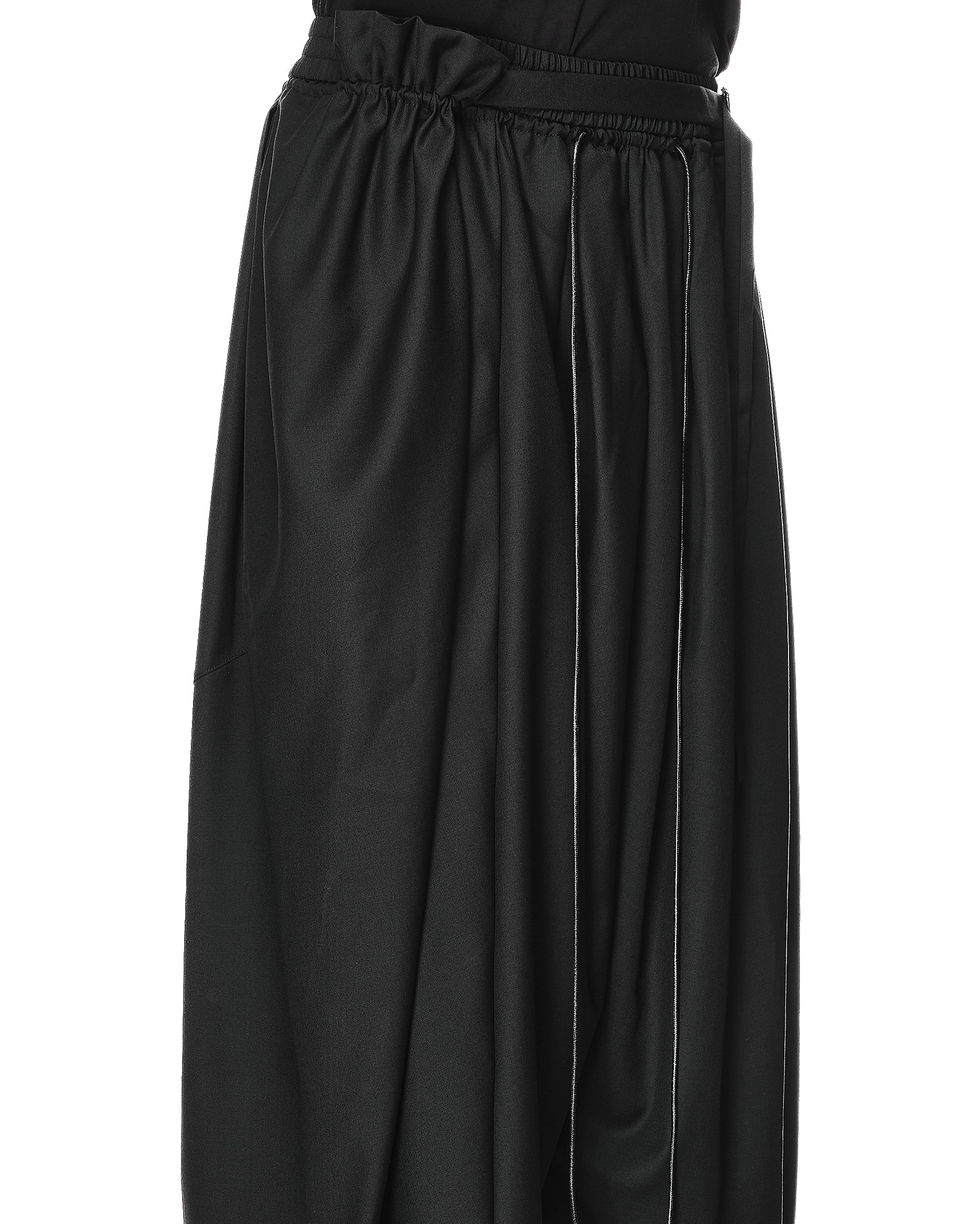 BLACK PLEATED AMPLE TROUSER